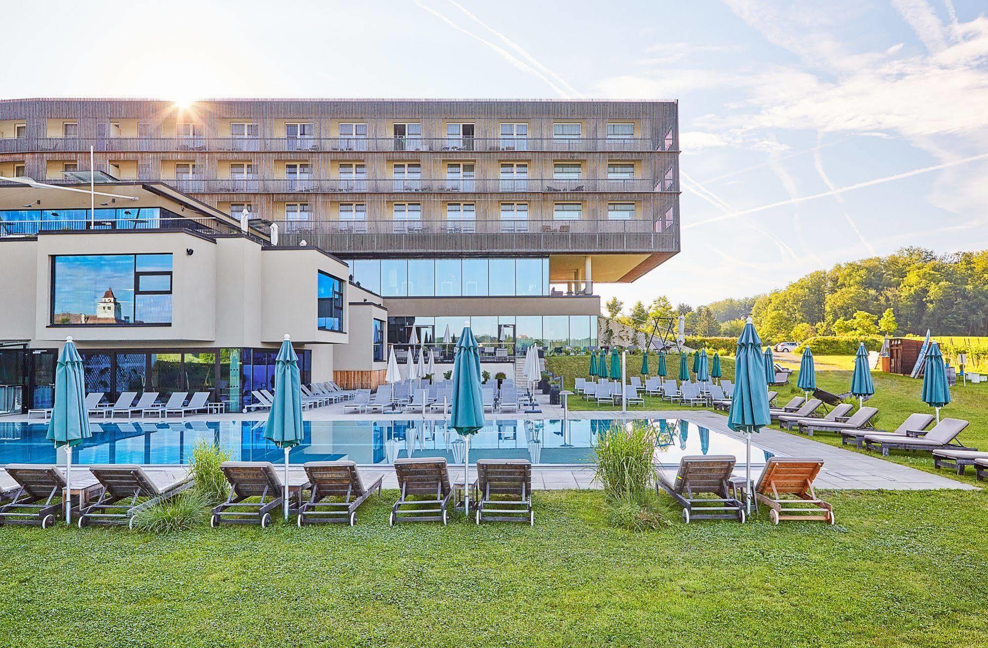 Loisium Wine & Spa Hotel Suedsteiermark เอห์เรนเฮาเซน ภายนอก รูปภาพ